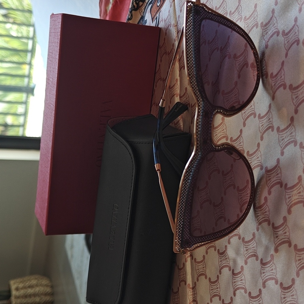 Valentino Textured Cat-Eye Sunglasses with Case